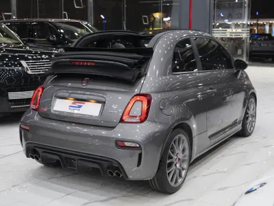 2023 فيات ابارث 695 توريزمو