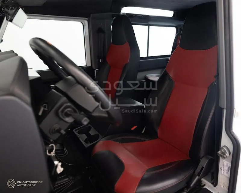2016 Land Rover Defender 90