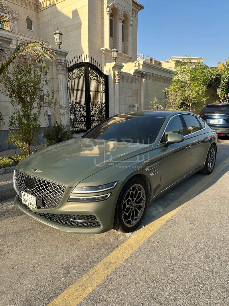 2021 Genesis G 80