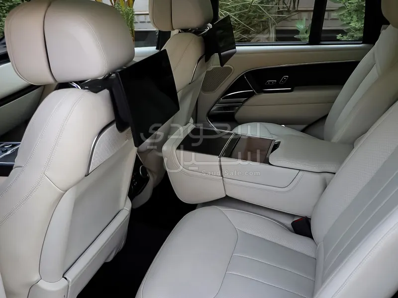 2022 Land Rover Range Rover First Edition