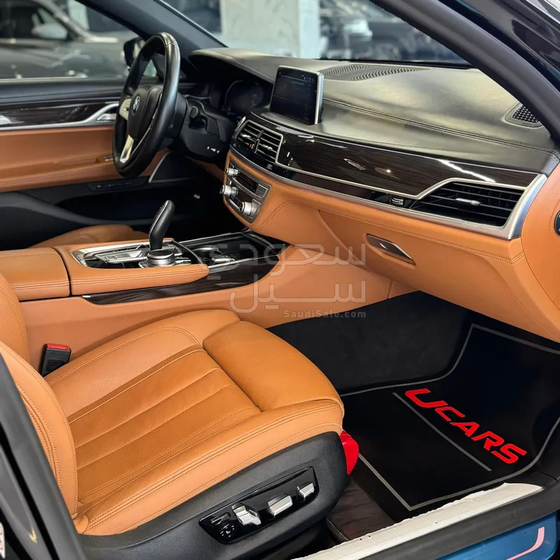 2021 BMW 7 Series 730Li Individual