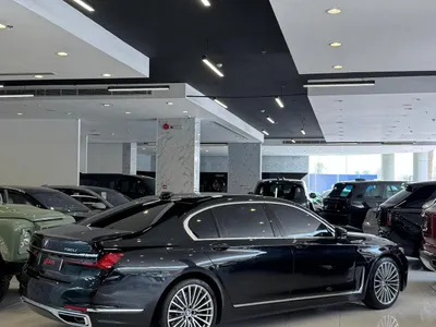 2021 BMW 7 Series 730Li Individual