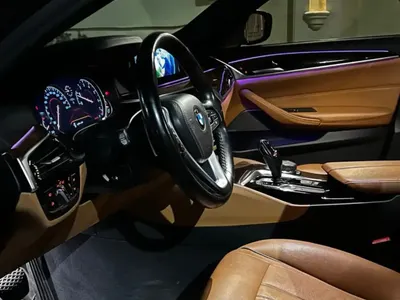 2018 BMW 5 Series 540i