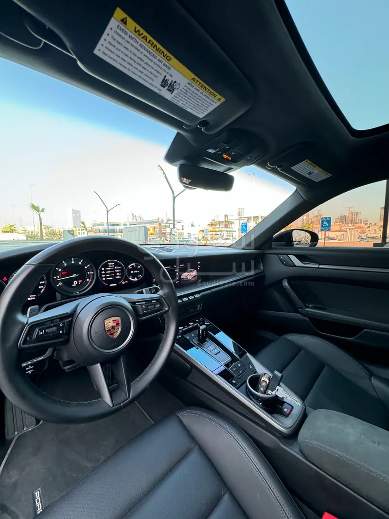 2024 Porsche 911 Carrera 4S
