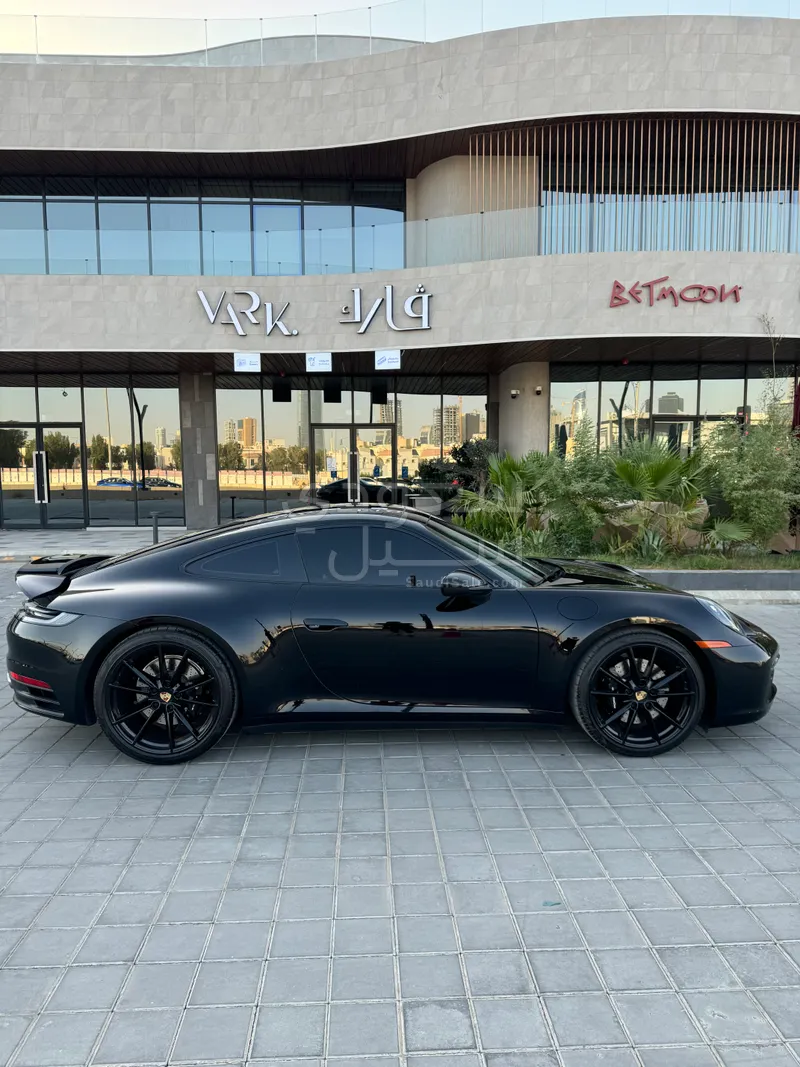 2024 Porsche 911 Carrera 4S