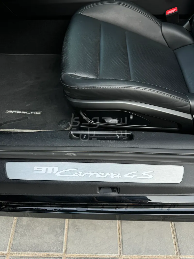 2024 Porsche 911 Carrera 4S
