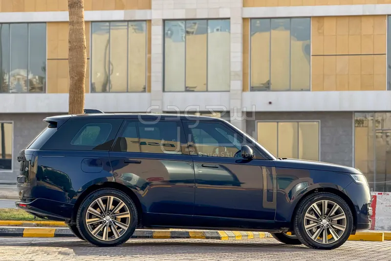 2023 Land Rover Range Rover HSE