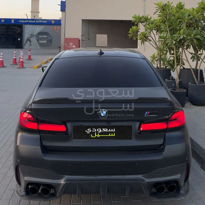 2022 بي ام دبليو الفئة ام إم 5 كومبيتيشن