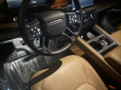 2025 Land Rover Defender carpathian edition