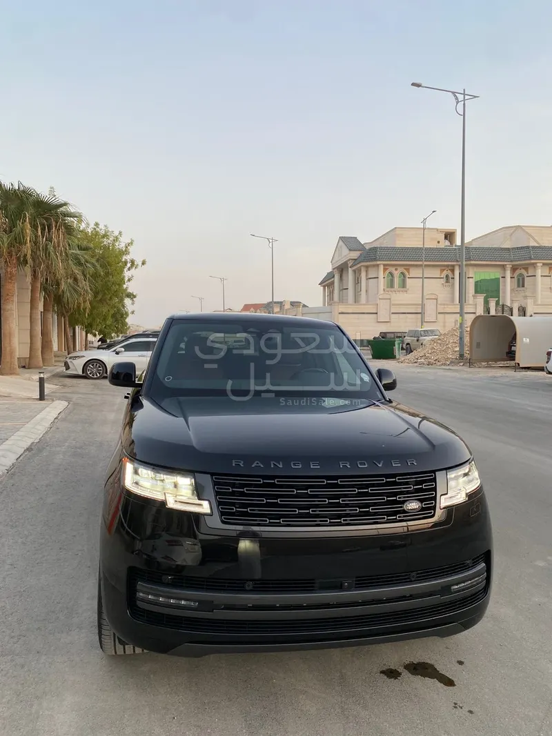 2025 لاند روفر رينج روفر فوج اس اي