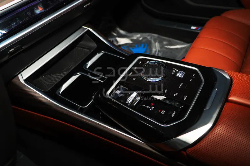 2024 BMW 7 Series 740i