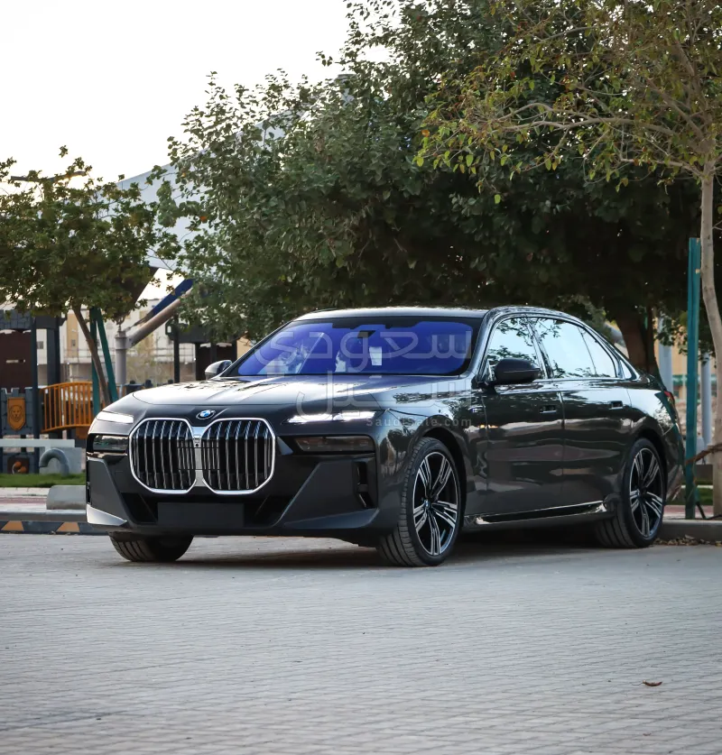 2024 BMW 7 Series 740i