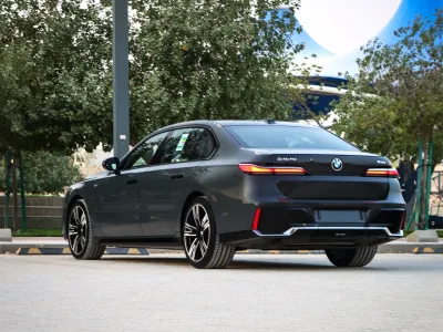 2024 BMW 7 Series 740i