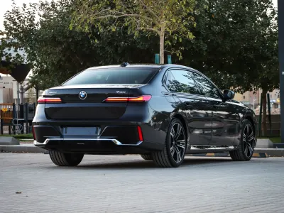 2024 BMW 7 Series 740i