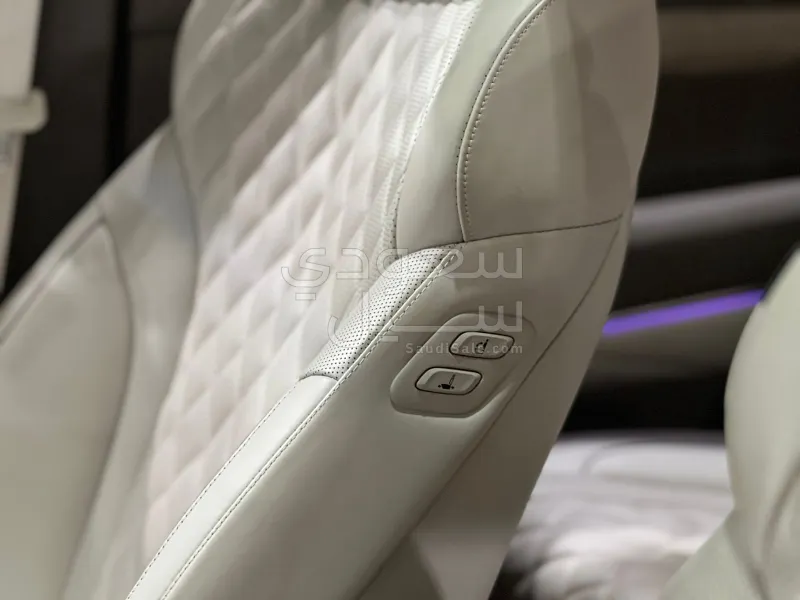 2021 Genesis GV 80