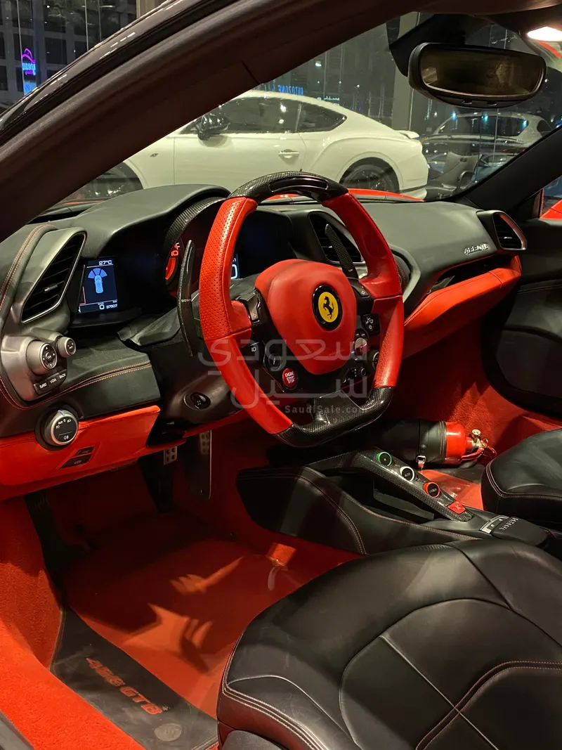 2016 Ferrari 488 GTB