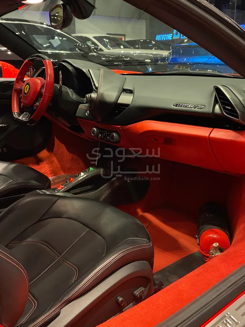 2016 Ferrari 488 GTB