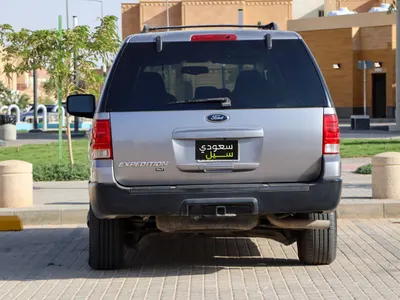 2005 فورد اكسبيديشن اكس ال تي