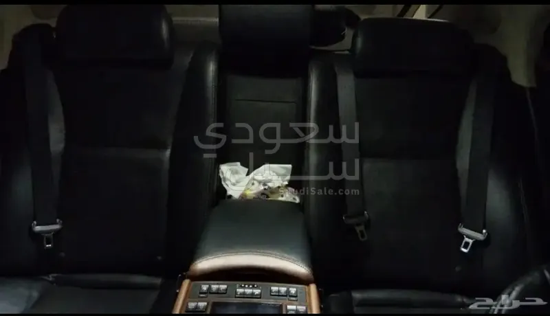 2015 لكزس إل إس 600إتش إل