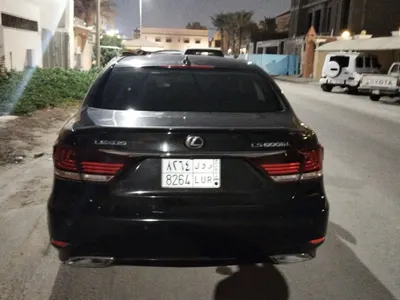 2015 لكزس إل إس 600إتش إل