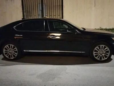 2015 لكزس إل إس 600إتش إل