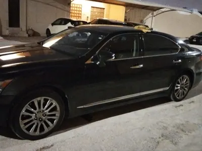2015 لكزس إل إس 600إتش إل