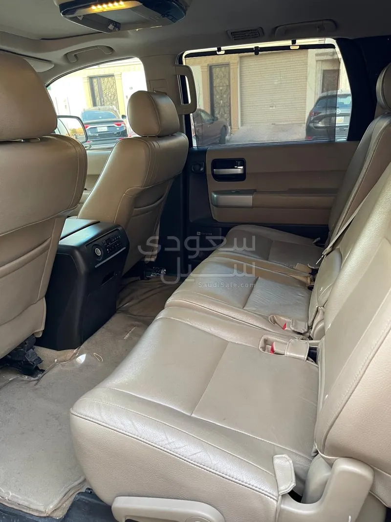 2009 Toyota Sequoia Limited