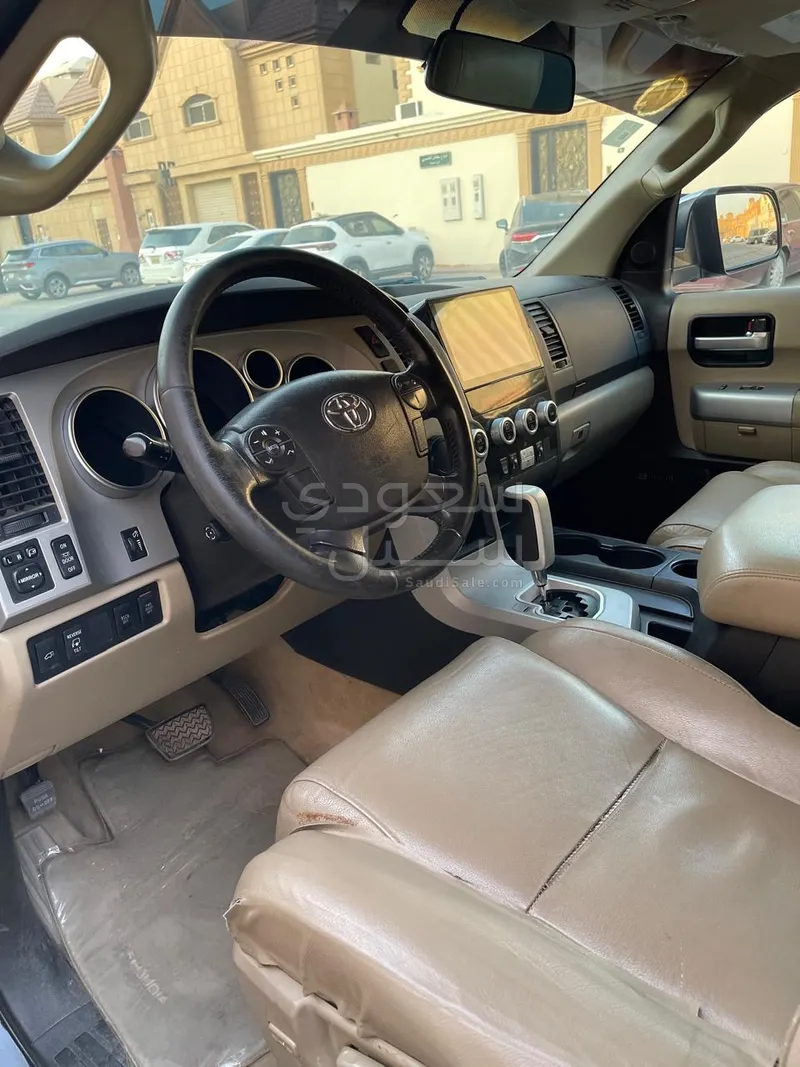 2009 Toyota Sequoia Limited