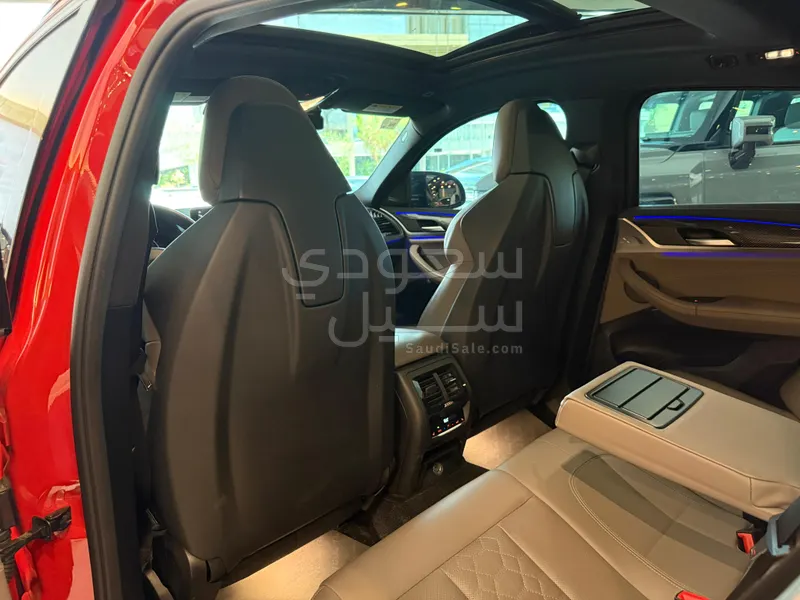2020 بي ام دبليو الفئة اكس 4 إم كومبيتيشن