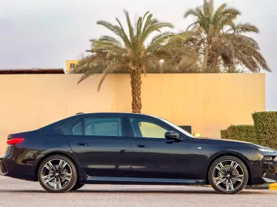 2023 BMW 7 Series 735i