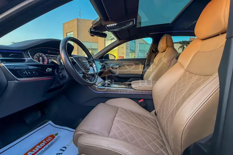 2019 Audi A8L