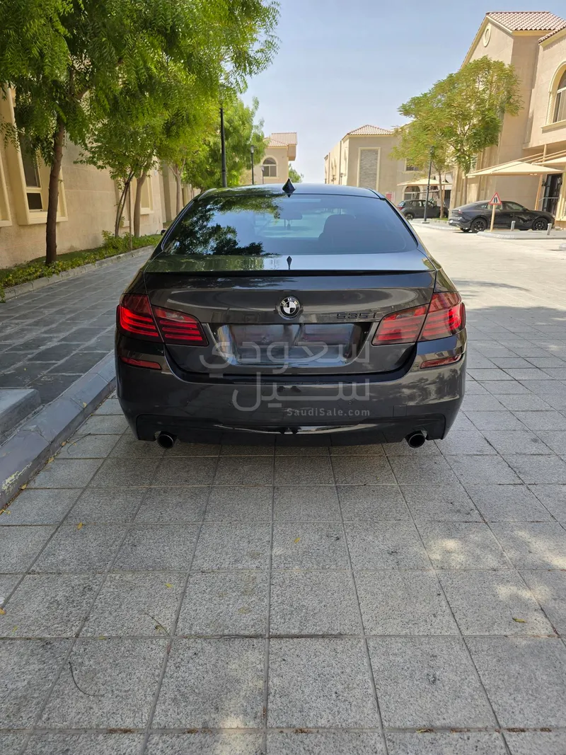 2015 بي ام دبليو الفئة الخامسة 535 أي