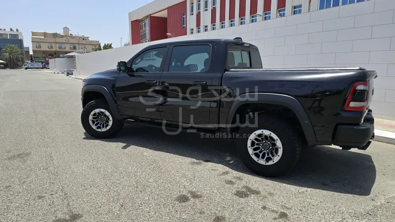 2023 دودج رام تي ار اكس