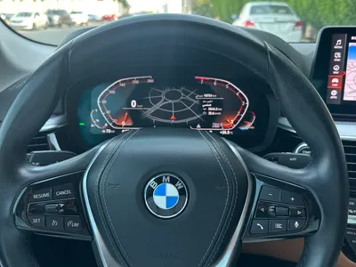 2023 BMW 5 Series 520i
