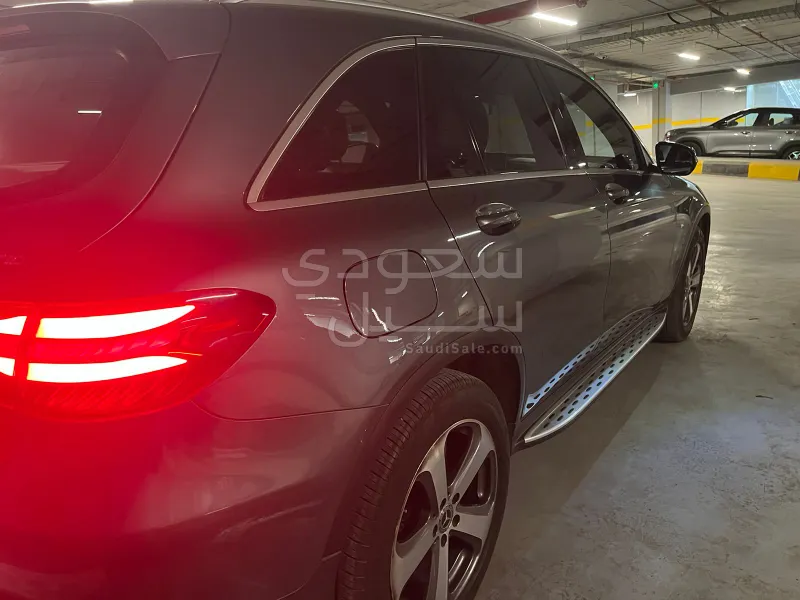 2018 Mercedes-Benz GLC 300