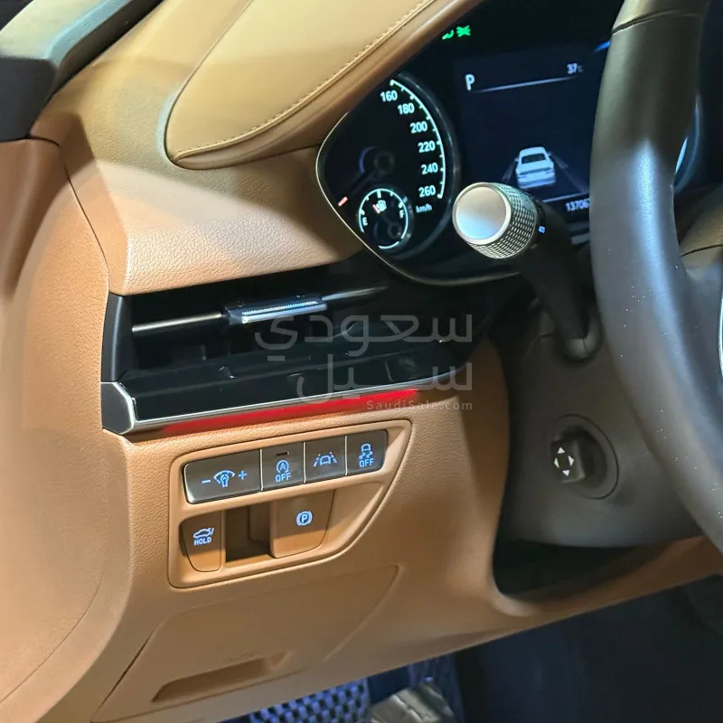 2021 Genesis G 80