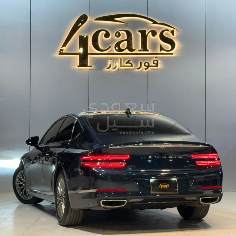 2021 Genesis G 80
