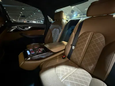 2015 اودي اي 8 ال