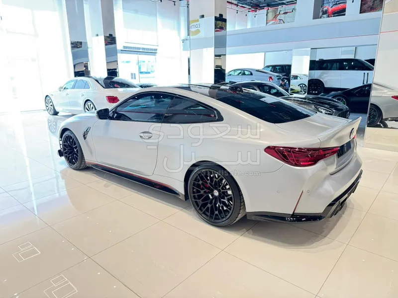 2023 بي ام دبليو الفئة ام إم 4 سي إس أي