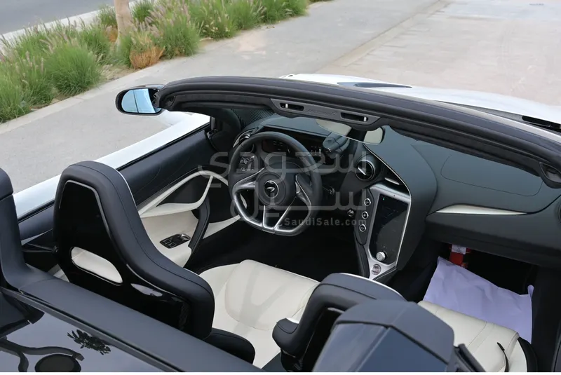 2024 McLaren 750s