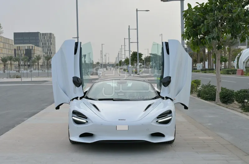 2024 McLaren 750s