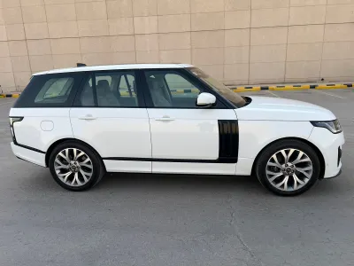 2018 Land Rover Range Rover HSE