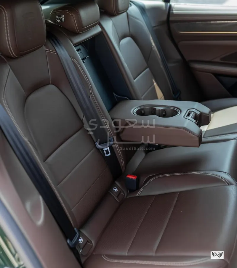 2024 بورش ماكان توربو