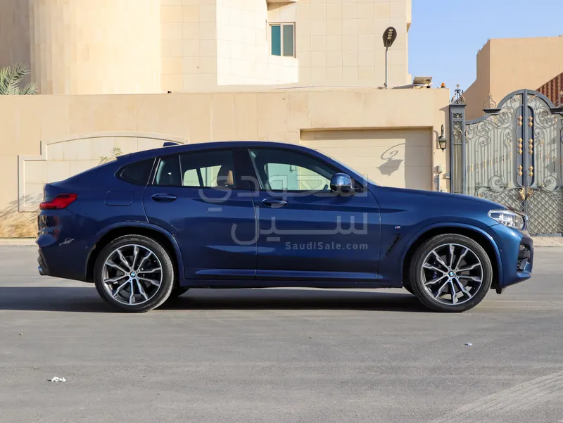2020 بي ام دبليو الفئة اكس 4