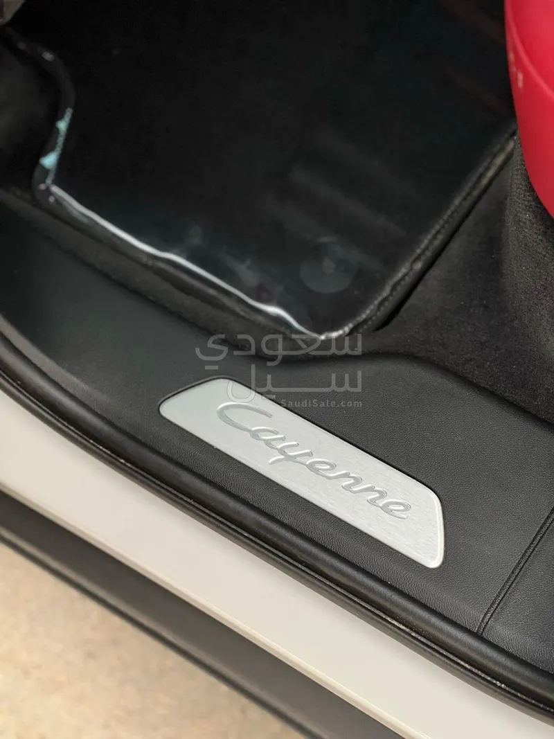 2023 Porsche Cayenne