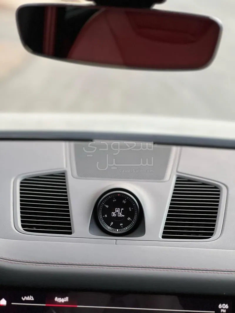 2023 Porsche Cayenne