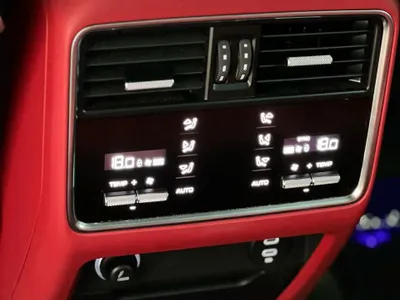 2023 Porsche Cayenne