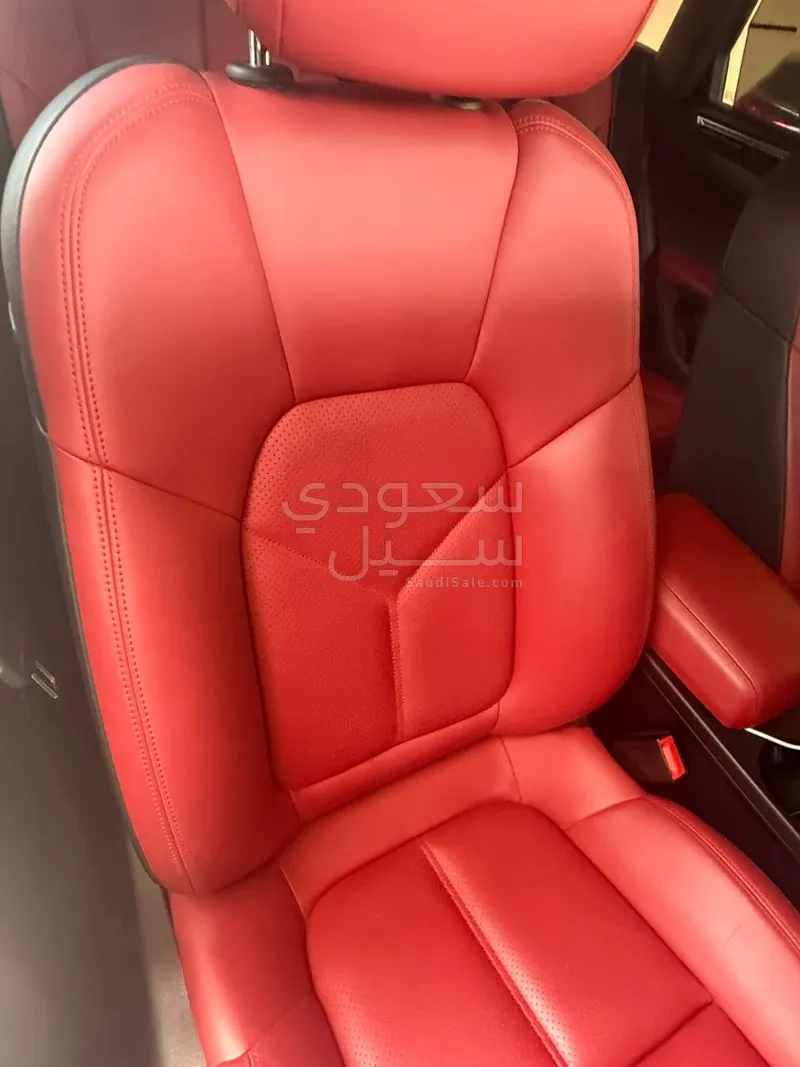 2020 بورش ماكان