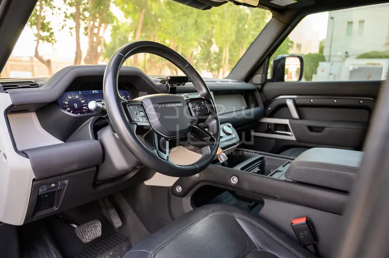 2021 Land Rover Defender X dynamic