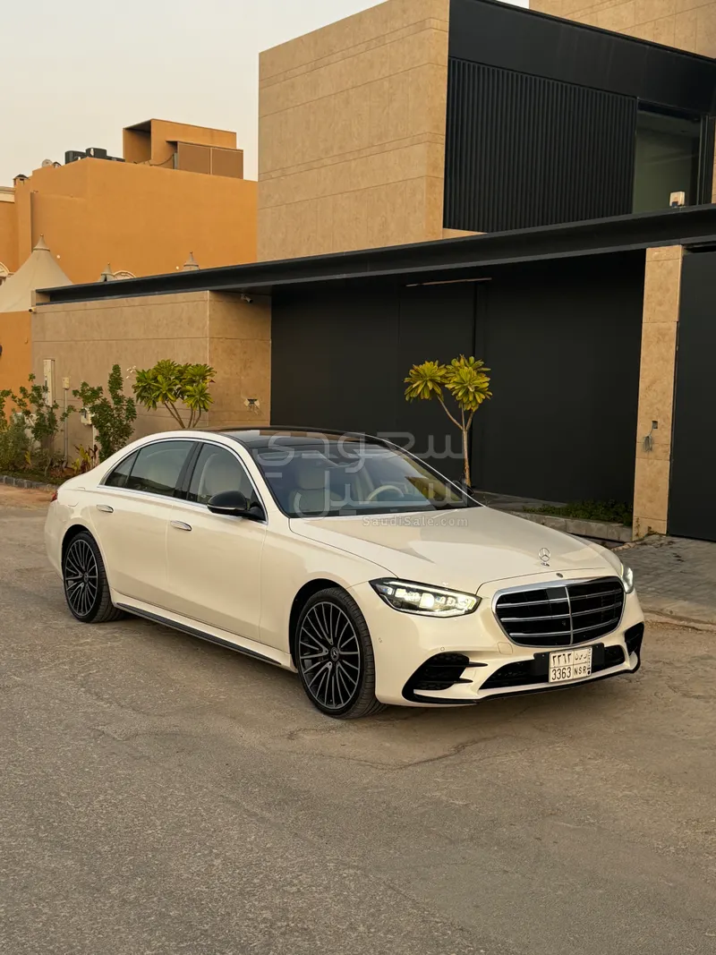 2022 مرسيدس - بنز إس 580